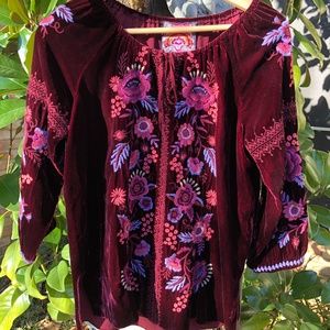 Decadent Velvet Johnny Was top (XS) embroidery top